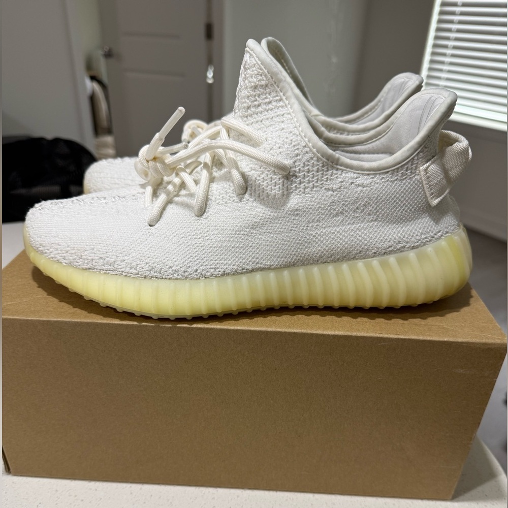 Adidas Yeezy Boost 350 V2 Cream Sneakers